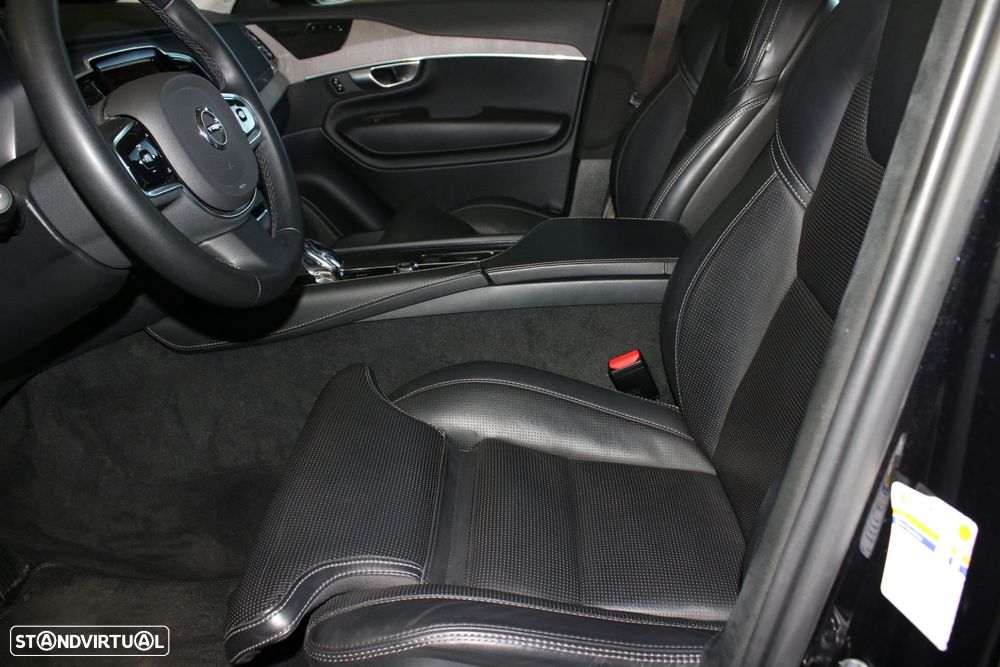 Volvo XC 90 2.0 T8 PHEV Core AWD - 46