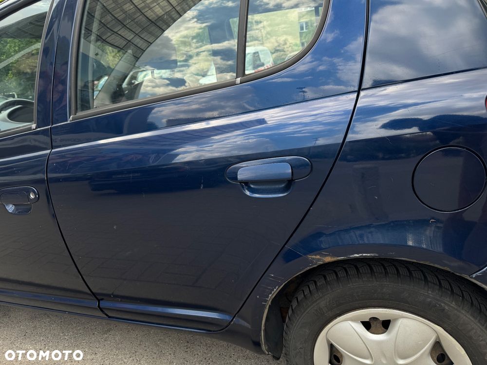 Toyota Yaris - 20