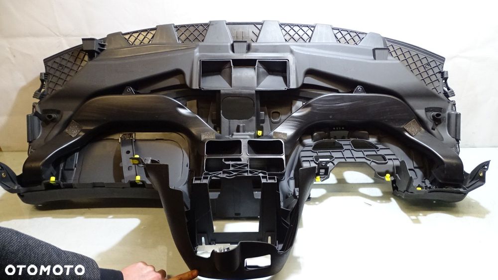 DESKA ROZDZIELCZA OPEL CORSA D 1.2 - 4