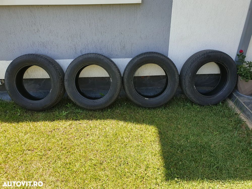 Set 4 anvelope BRIDGESTONE 225/65/R17 - 2