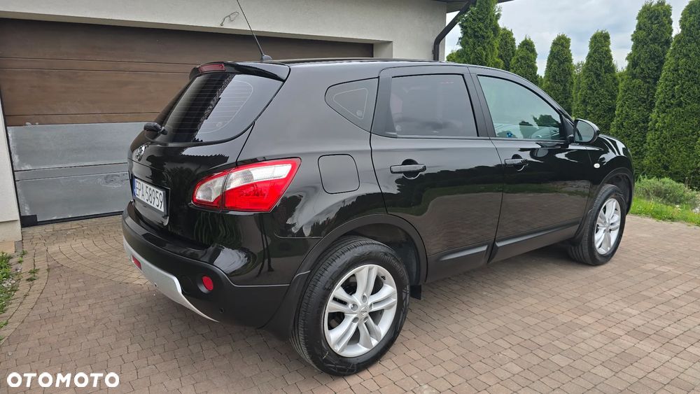Nissan Qashqai - 11