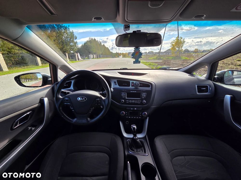 Kia Ceed 1.6 GDI M - 10