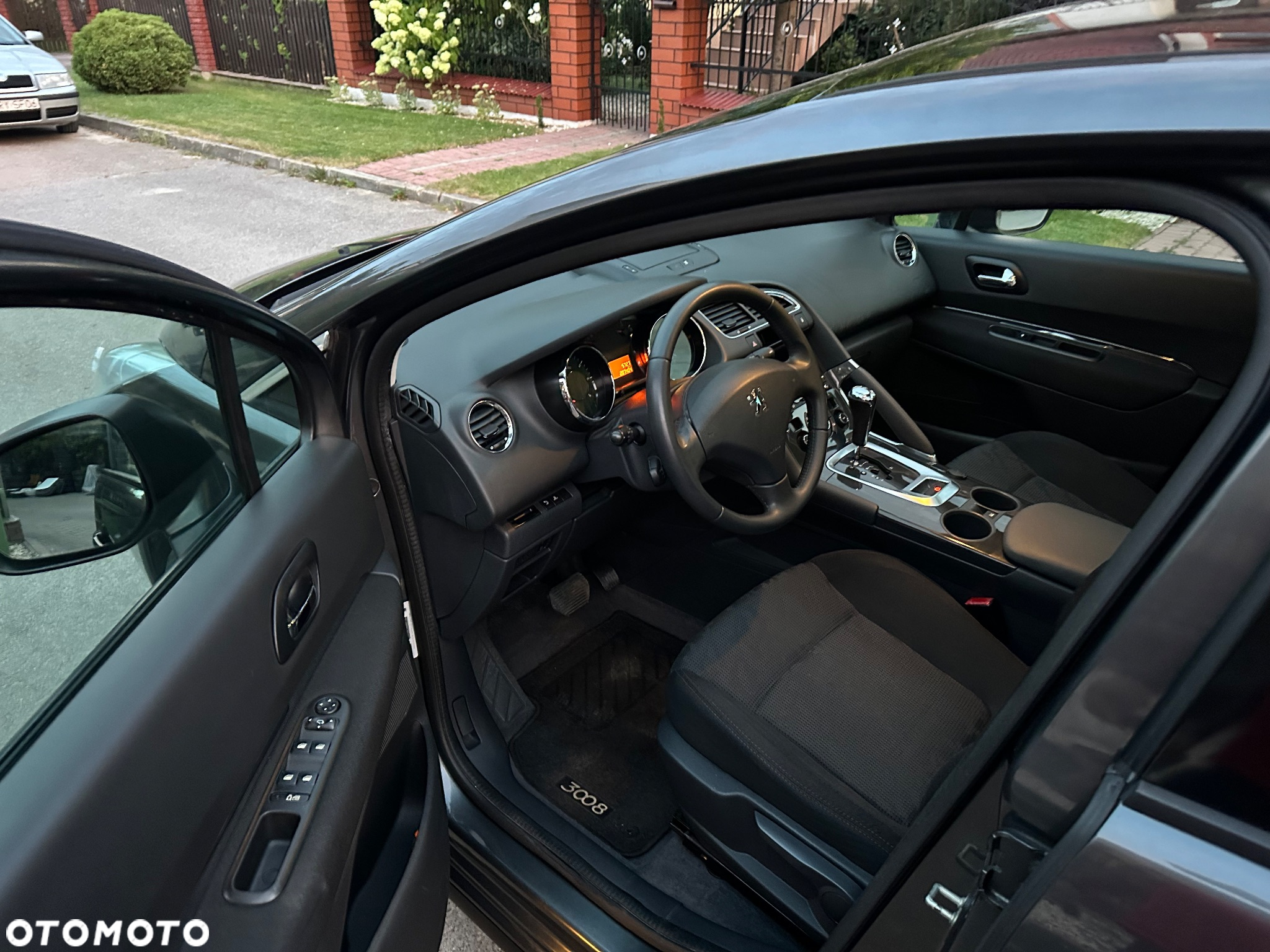 Peugeot 3008 1.6 THP Allure - 14