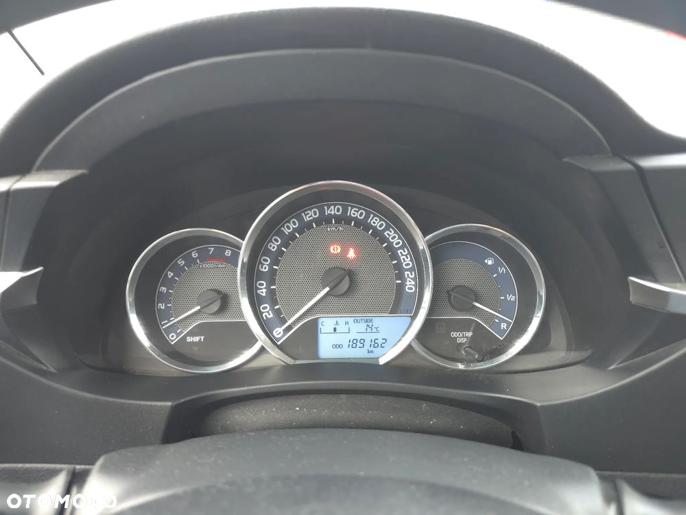Toyota Corolla 1.6 Premium - 20