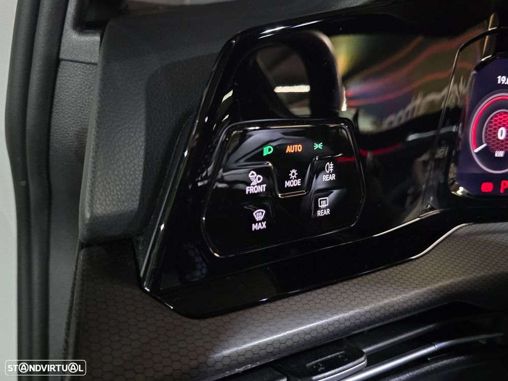 VW Golf 2.0 TSI GTI Clubsport DSG - 42