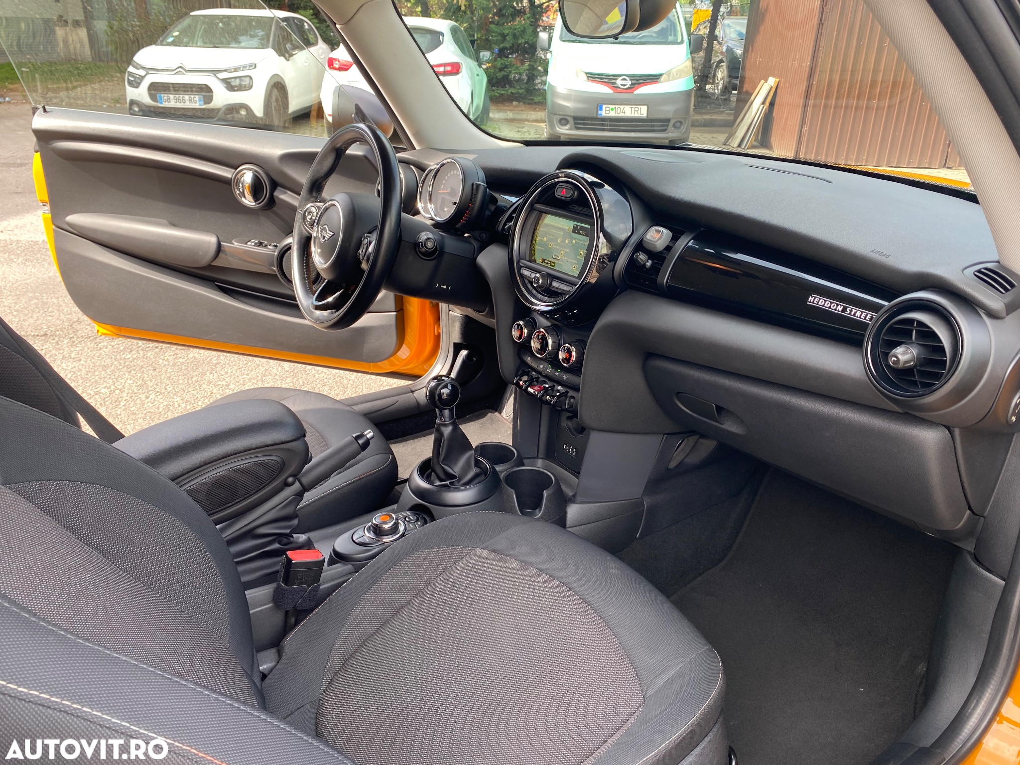 Mini ONE Standard - 8