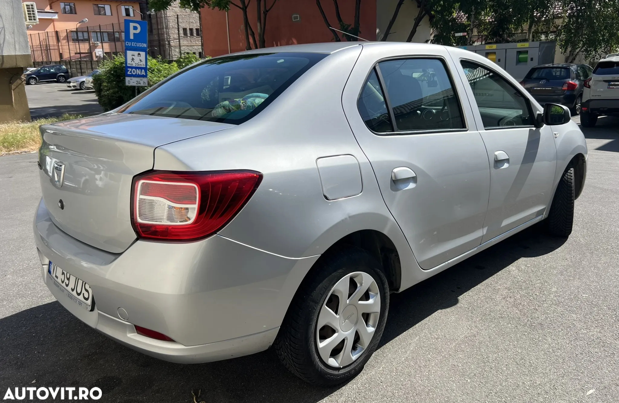 Dacia Logan 1.2 Laureate - 7