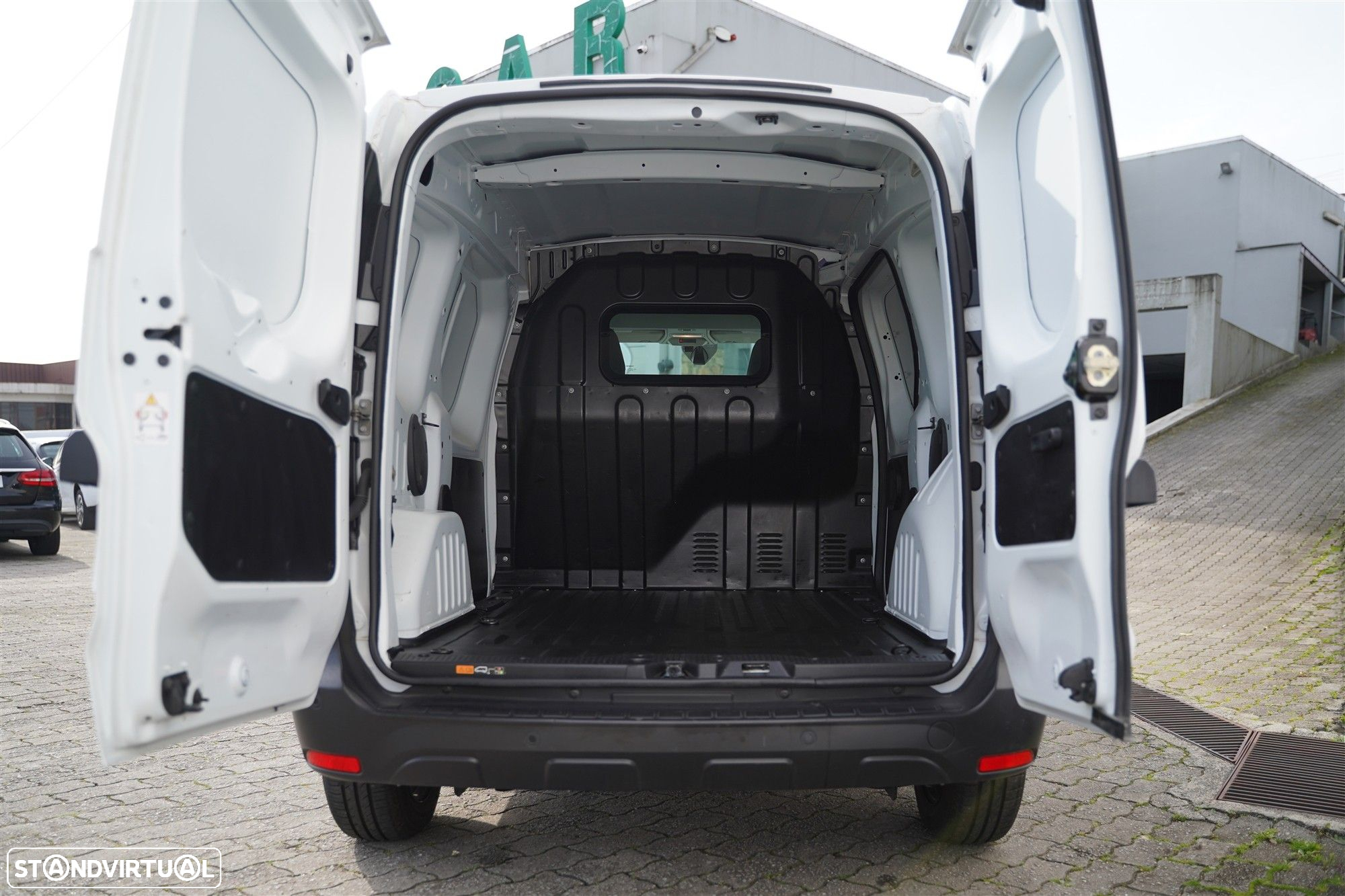 Renault Express 1.5 Blue dCi Confort - 4