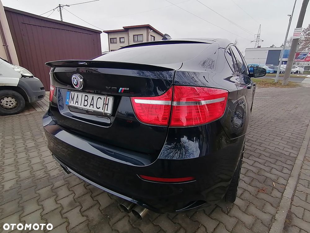BMW X6M - 10