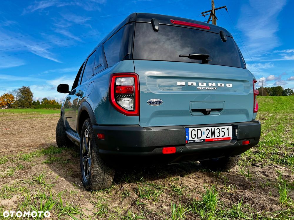 Ford Bronco - 25