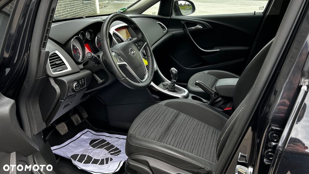 Opel Astra 1.4 Turbo - 26