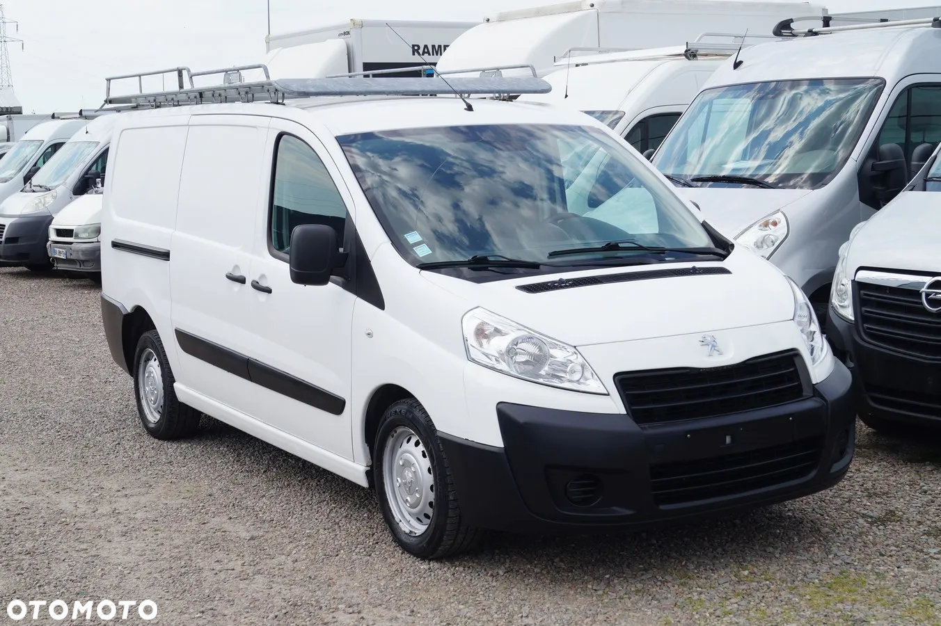 Peugeot Expert - 11