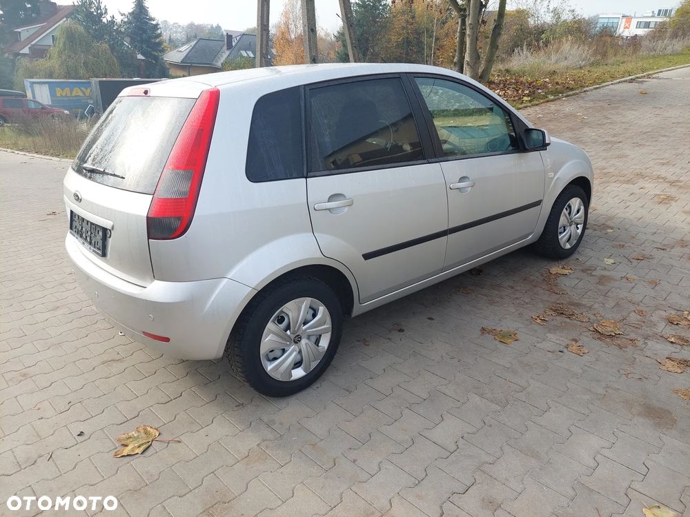 Ford Fiesta 1.4 - 10