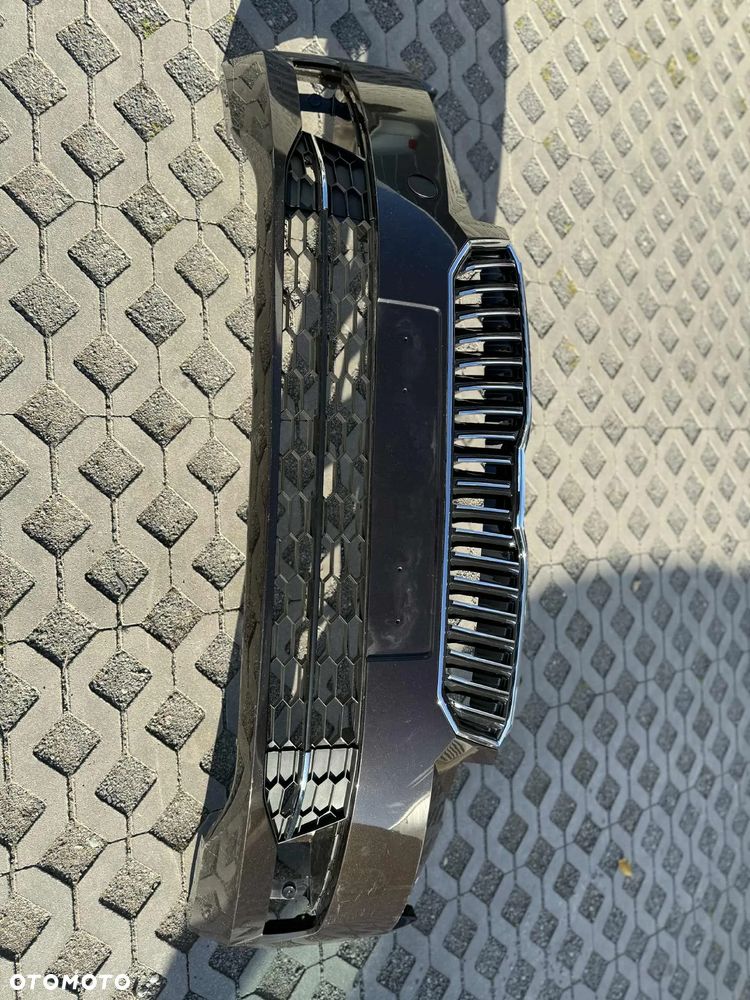 Skoda SuperB III Zderzak Przód Przedni Kompletny 2015-19 LF8V pod Spryski - 9