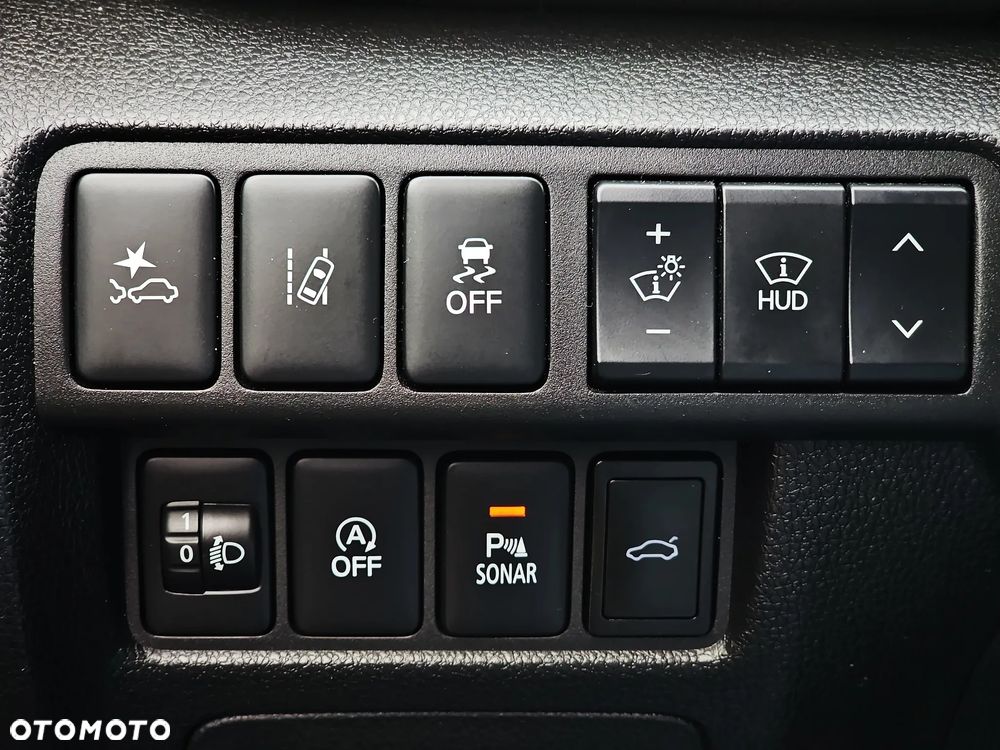 Mitsubishi Eclipse Cross 1.5 T Intense - 16