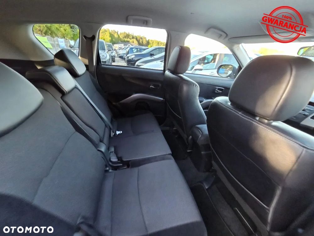 Mitsubishi Outlander - 21