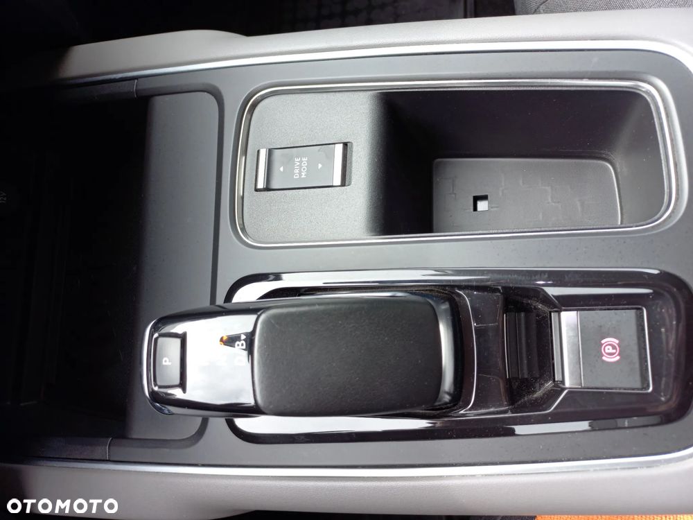 Citroën C5 Aircross 1.6 PHEV 180 Shine EAT8 - 19