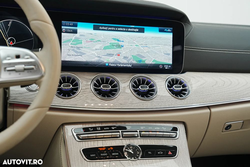 Mercedes-Benz CLS 350 d 4MATIC 9G-TRONIC AMG Line - 35