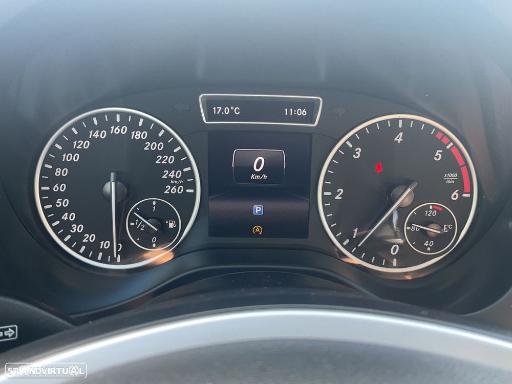 Mercedes-Benz A 180 CDI BE Edition Urban - 24