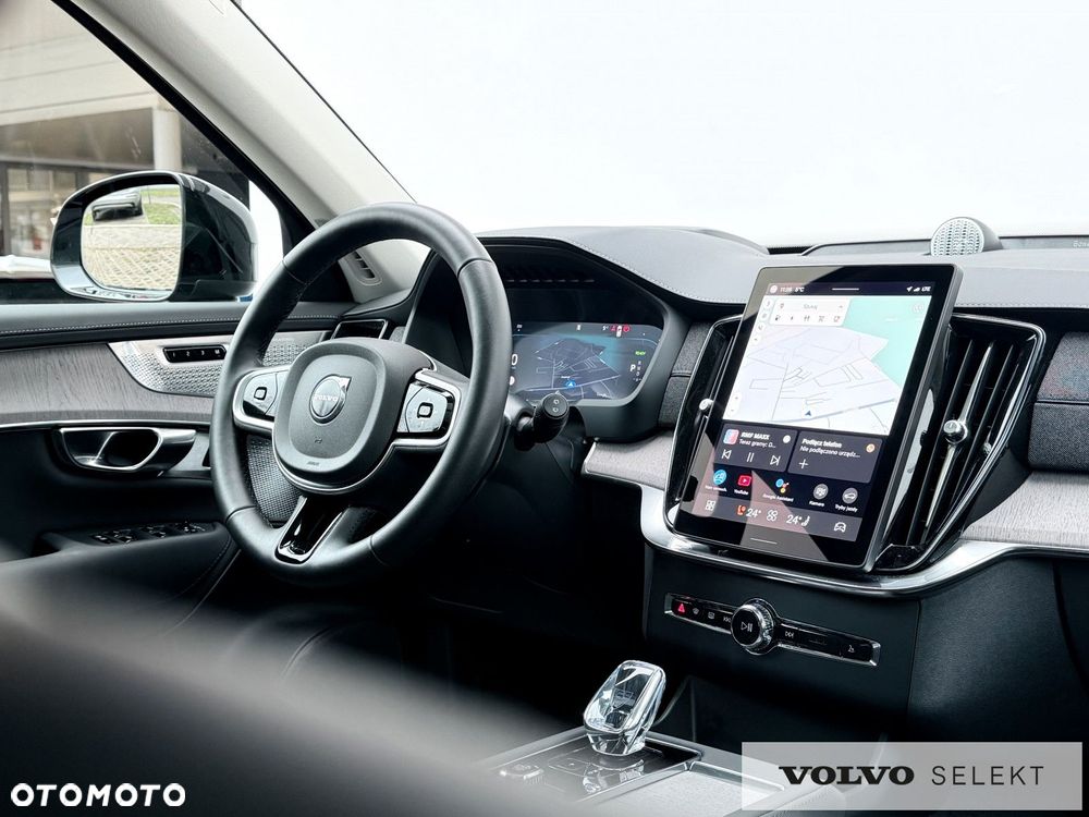 Volvo XC 90 - 23