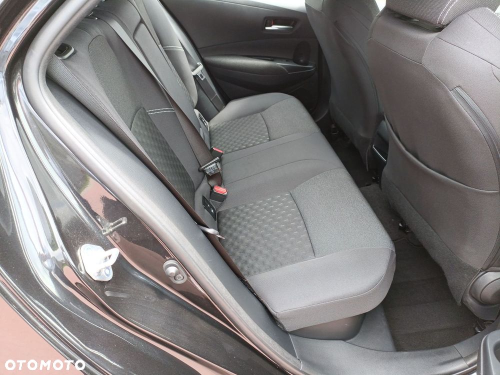 Toyota Corolla - 18