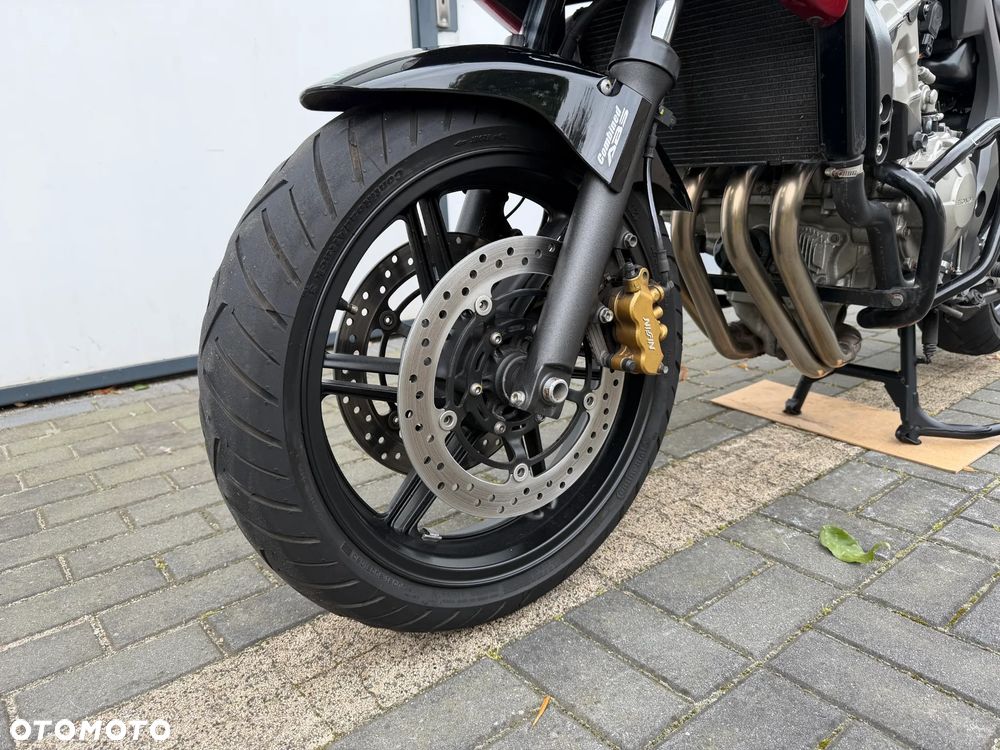 Honda CBF - 11