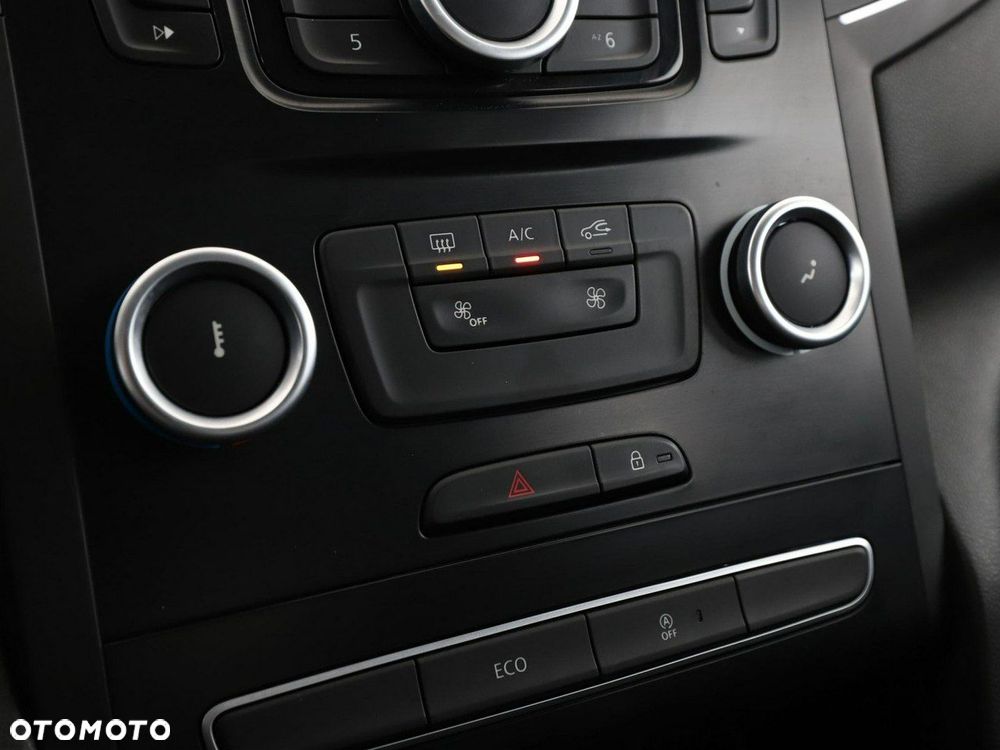 Renault Megane ENERGY TCe 100 LIFE - 20