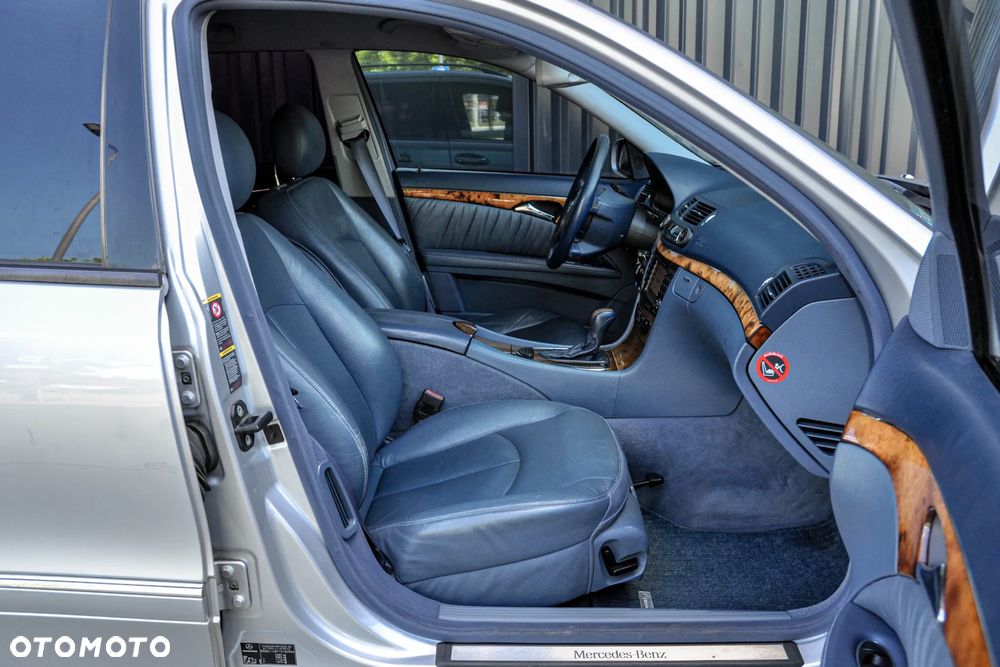 Mercedes-Benz Klasa E 350 4-Matic T Avantgarde - 11