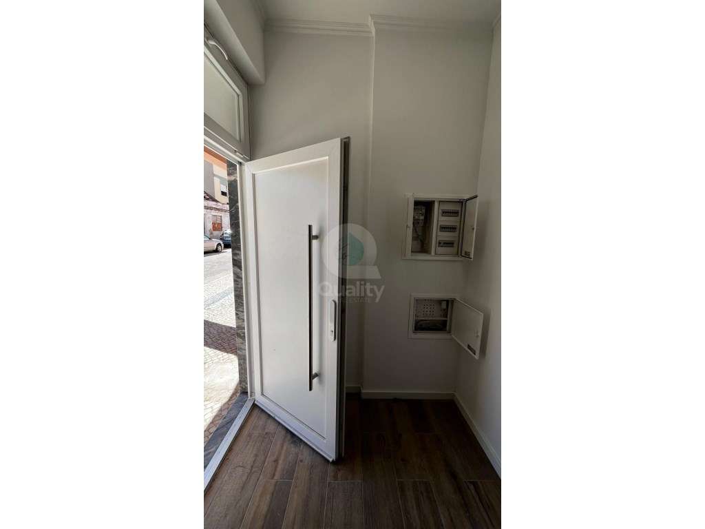 Magnífico apartamento T2, totalmente remodelado. - Grande imagem: 5/28