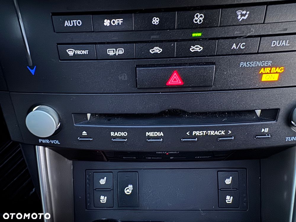 Lexus Inny - 21
