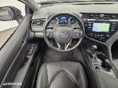 Toyota Camry 2.5 Business - 7