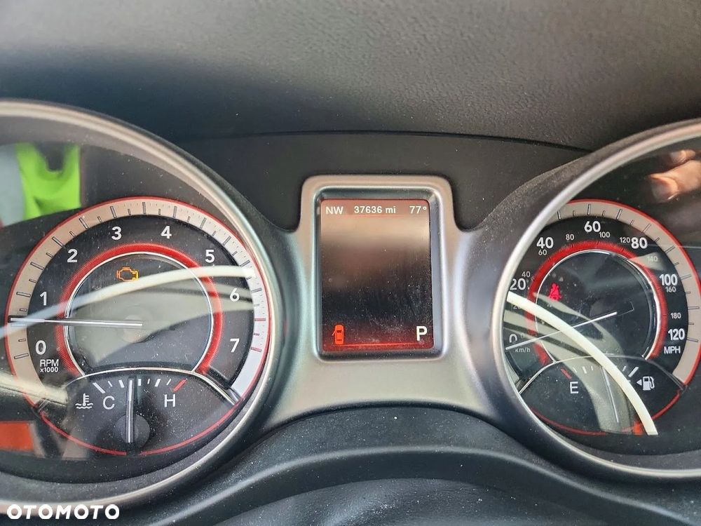 Dodge Journey - 12