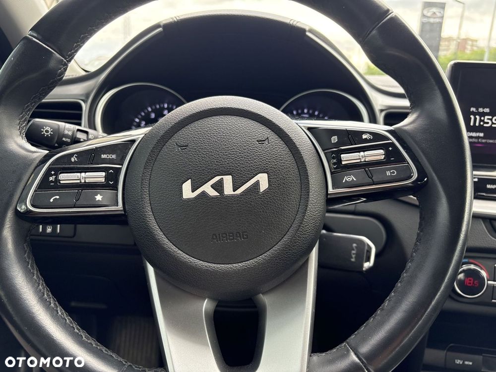 Kia Ceed 1.5 T-GDI M - 21