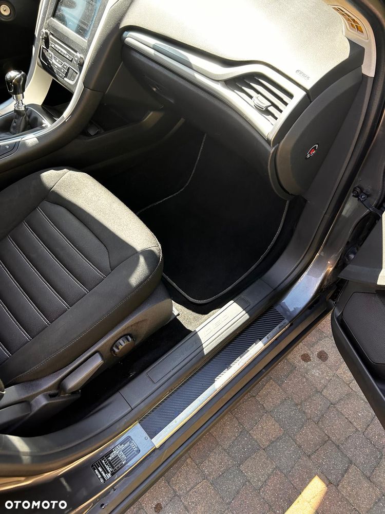 Ford Mondeo 1.5 EcoBoost Titanium - 8