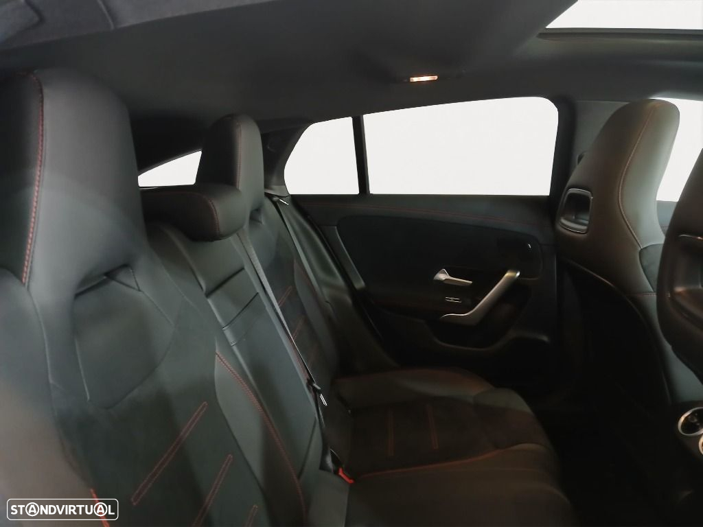 Mercedes-Benz CLA 180 d Shooting Brake AMG Line Aut. - 13