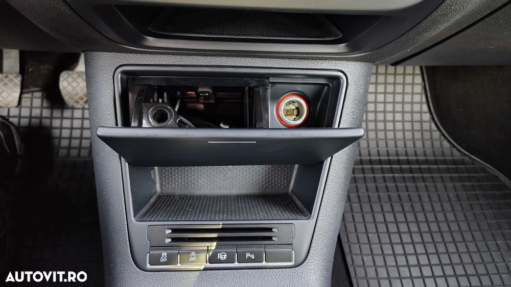 Volkswagen Tiguan 2.0 TDI DPF BlueMotion Technology Cup Sport & Style - 21