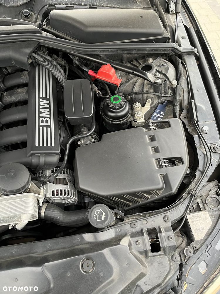 BMW Seria 5 523i Edition Exclusive - 21