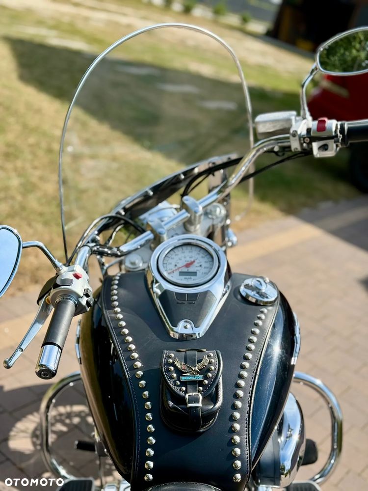 Suzuki VL 800 Volusia - Boulevard C50 - 10