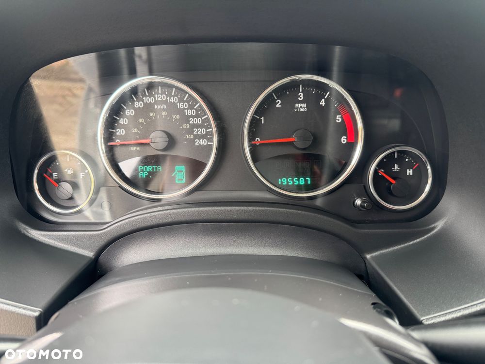 Jeep Compass 2.2 CRD 4x4 Limited - 26