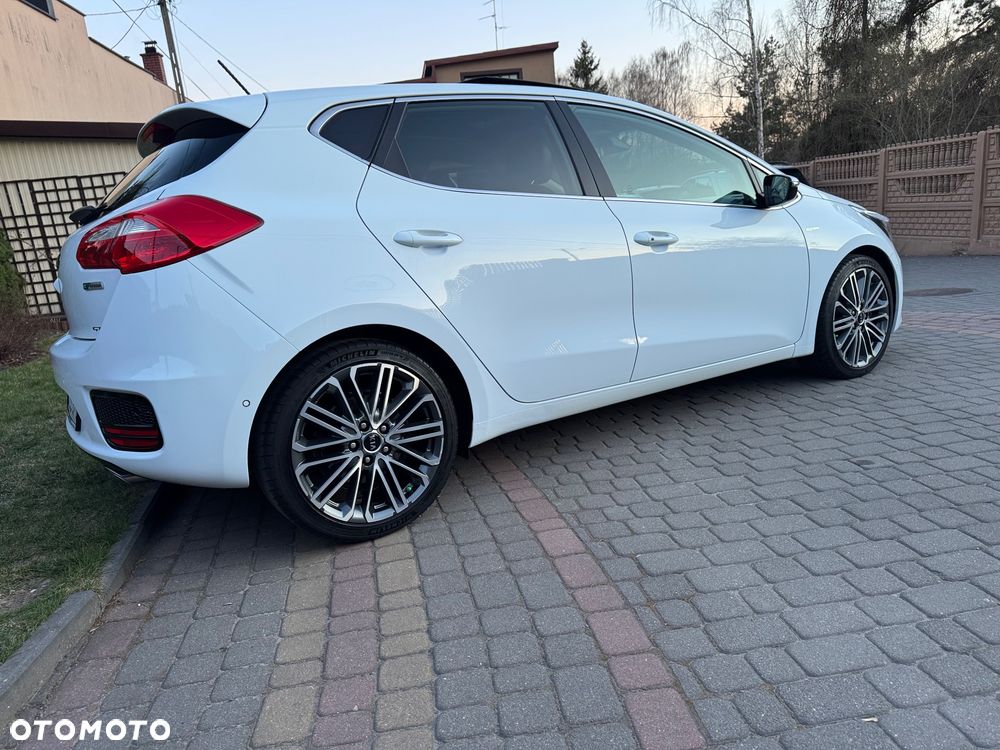 Kia Ceed 1.6 CRDi 136 ISG Platinum Edition - 7