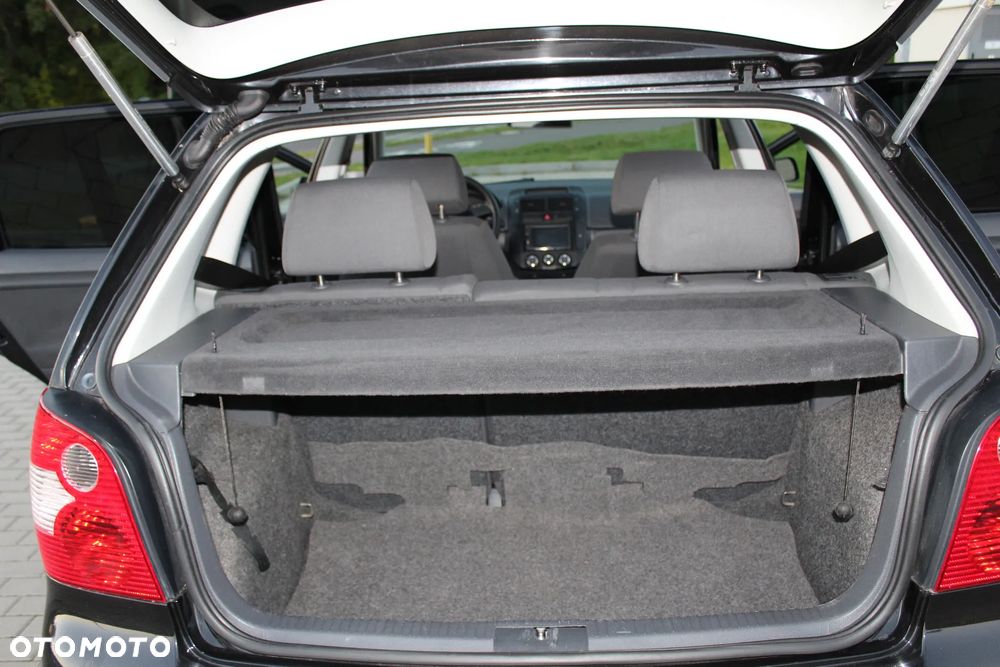 Volkswagen Polo - 17