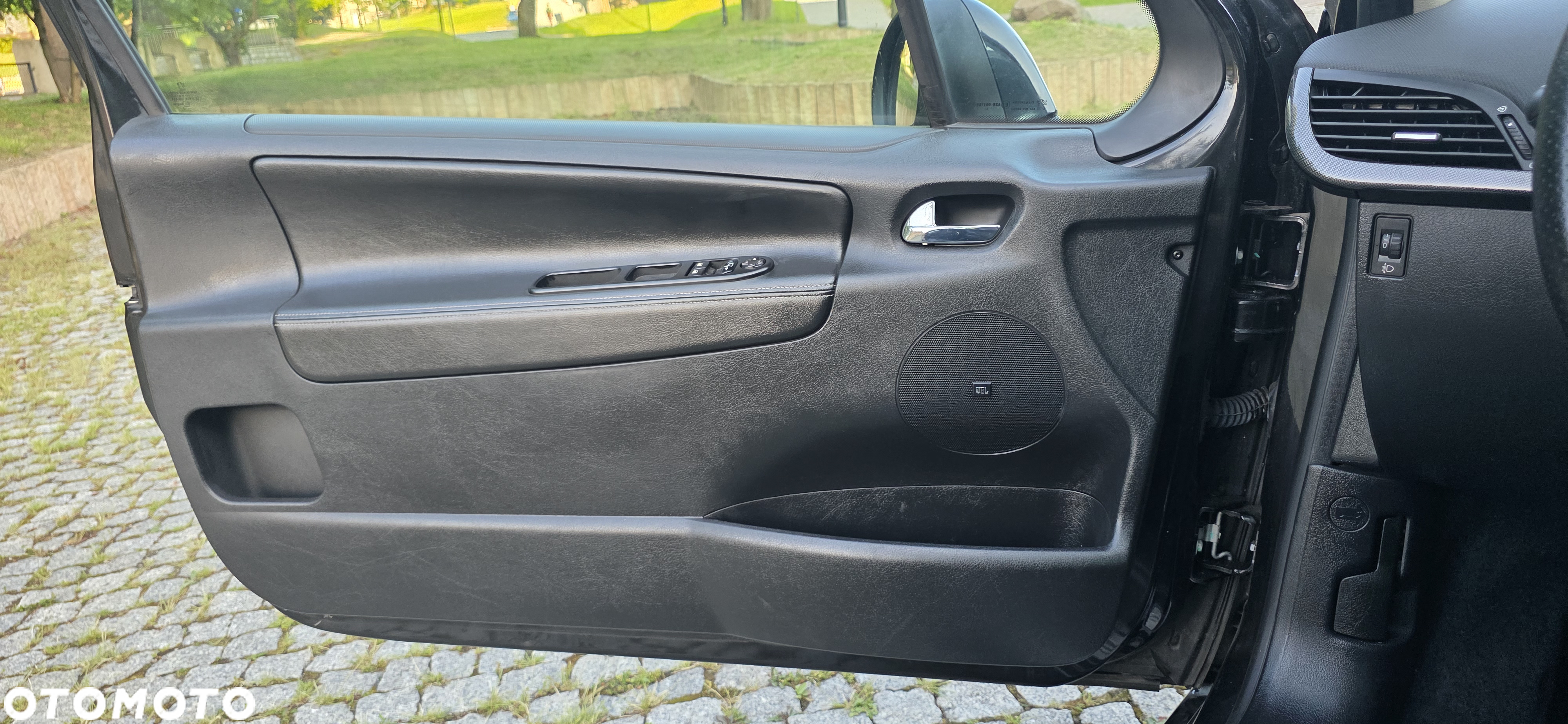 Peugeot 207 1.6 THP Platinum - 38