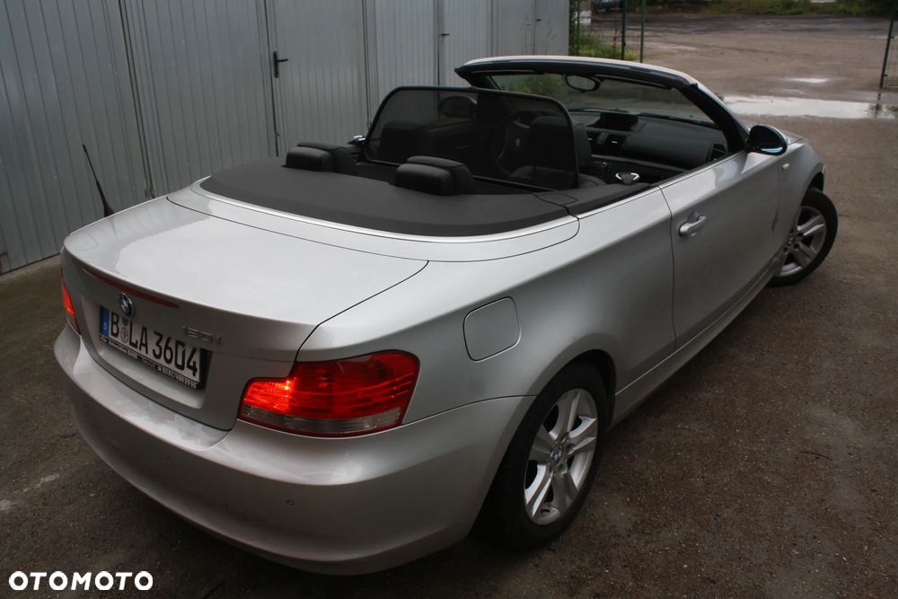 BMW Seria 1 120i Limited Edition Lifestyle mit M Sportpaket - 16