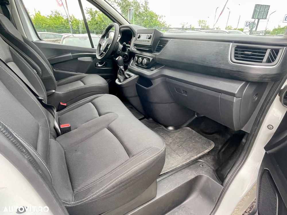 Renault Trafic 2.0 Blue dCi 150 EDC S&S L2 8+1 Zen - 10