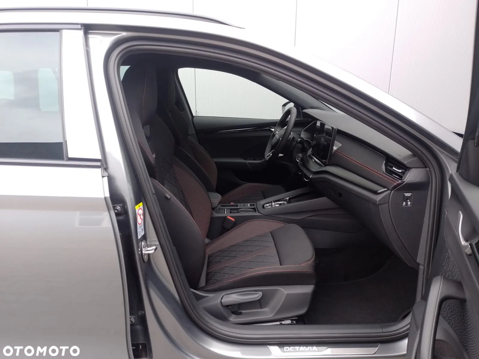 Skoda Octavia 2.0 TSI RS DSG - 6