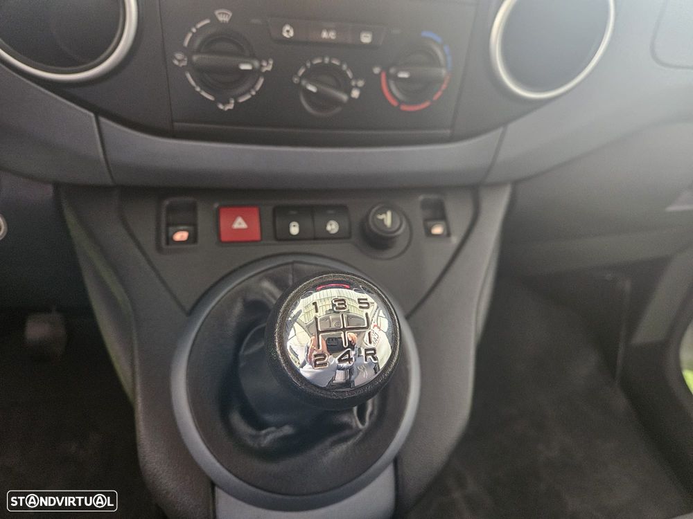 Peugeot Partner 1.6 BlueHDi Confort - 16