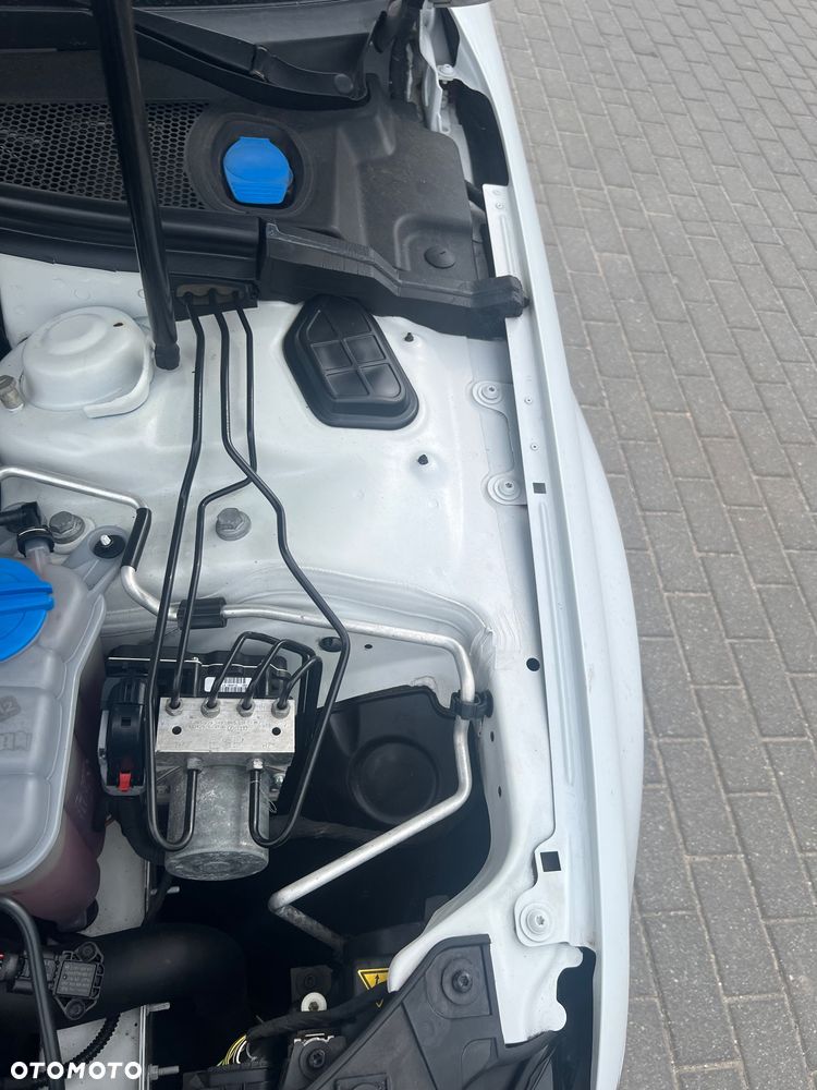 Audi A4 Avant 2.0 TDI DPF multitronic Attraction - 32