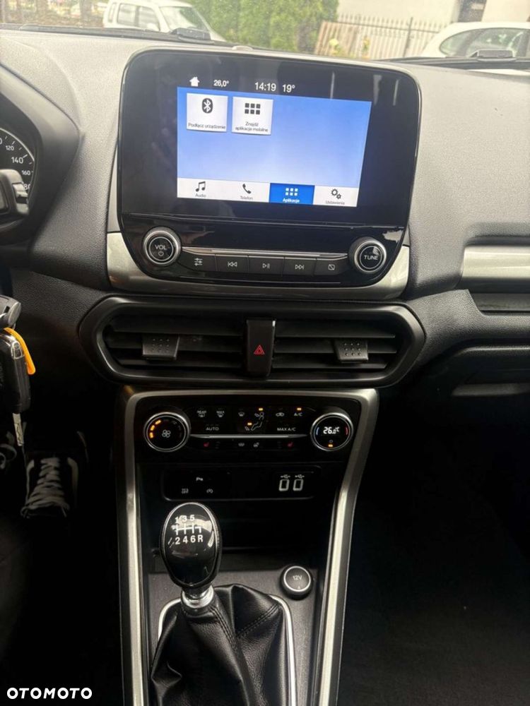 Ford EcoSport - 12
