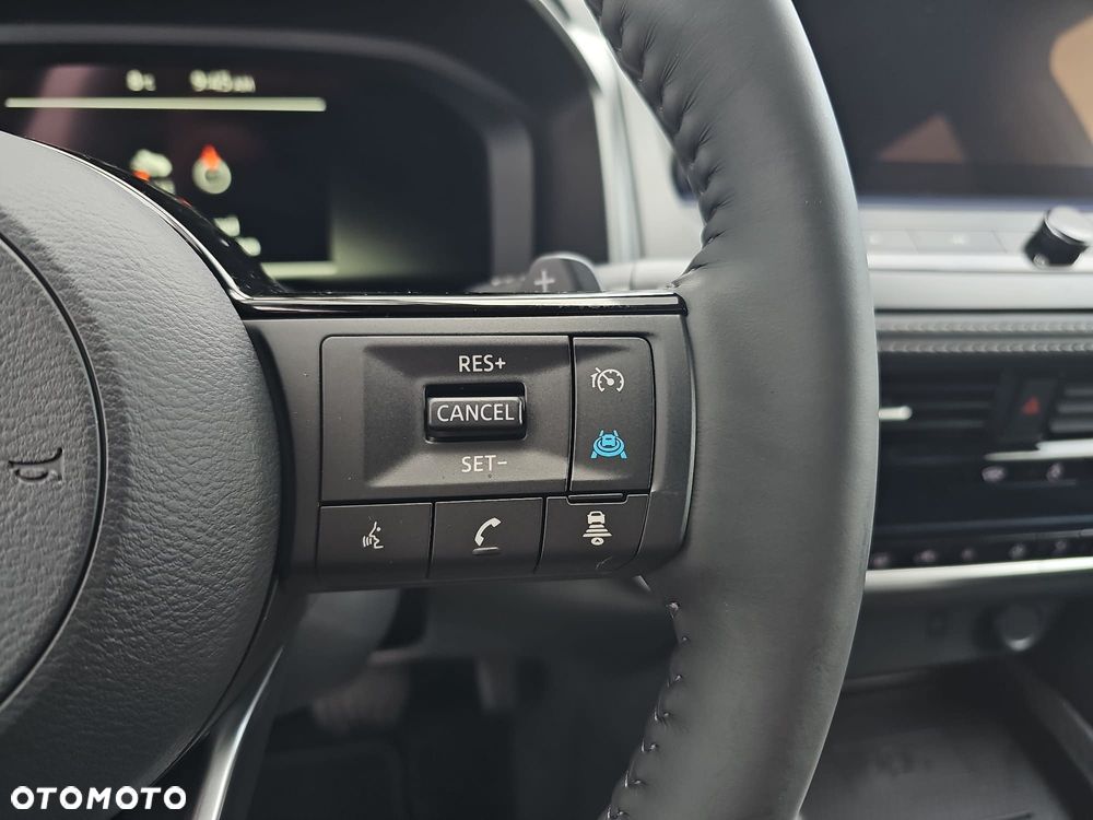 Nissan Qashqai 1.3 DIG-T MHEV N-Connecta Xtronic - 10
