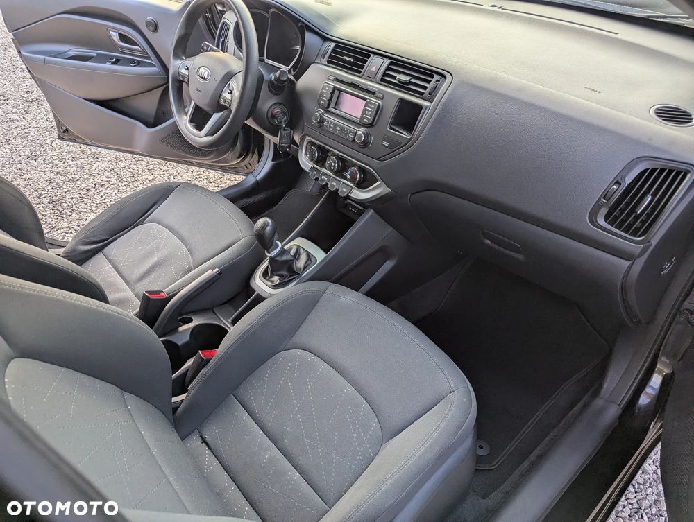 Kia Rio - 9